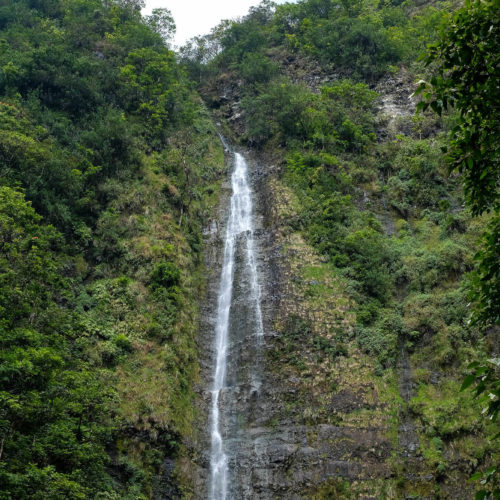 Waimoku Falls: Hiking to Kipahulu’s 400ft Waterfall