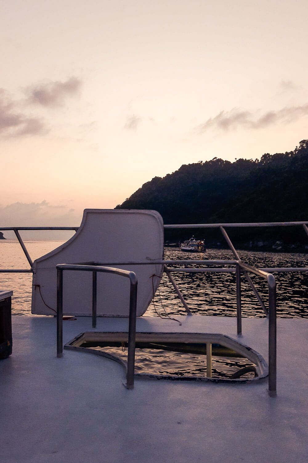 Similan Islands Diving: Sea Dragon Liveaboard