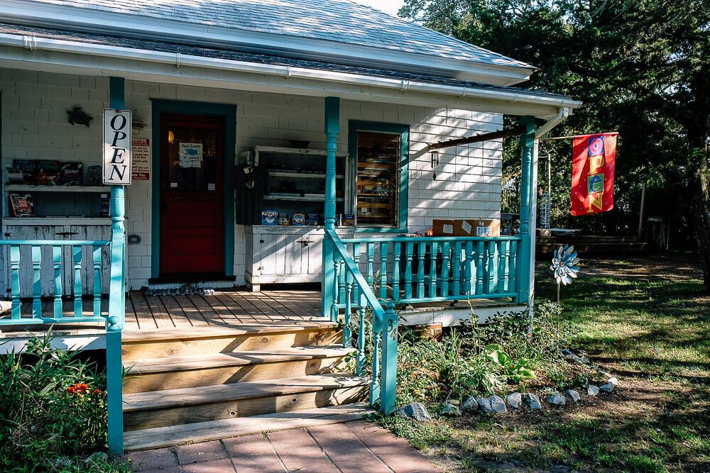 books to be red ocracoke