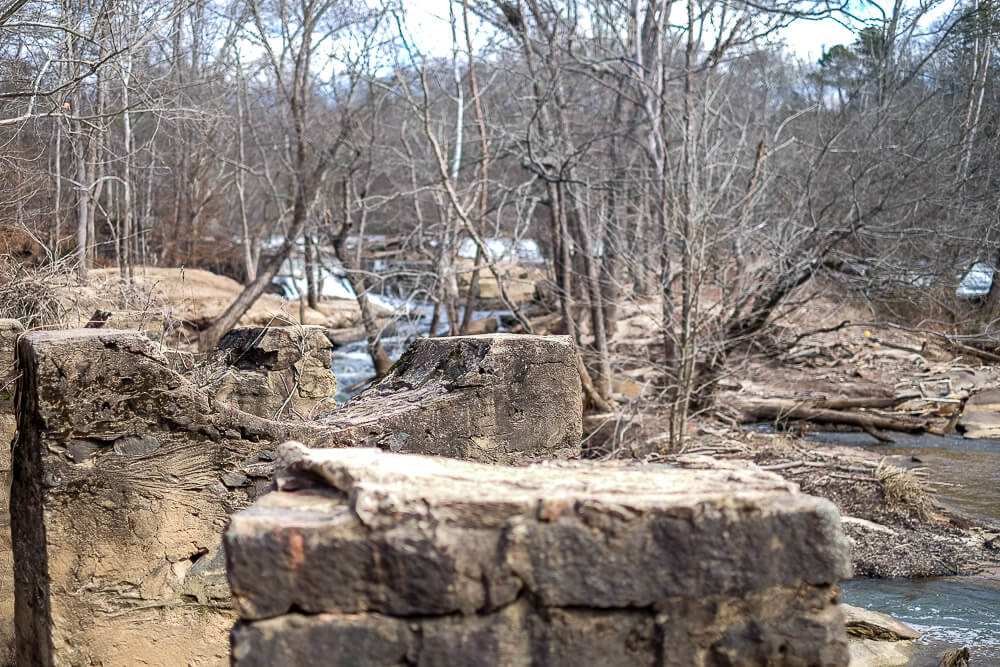 Dam at Cedar Falls Park