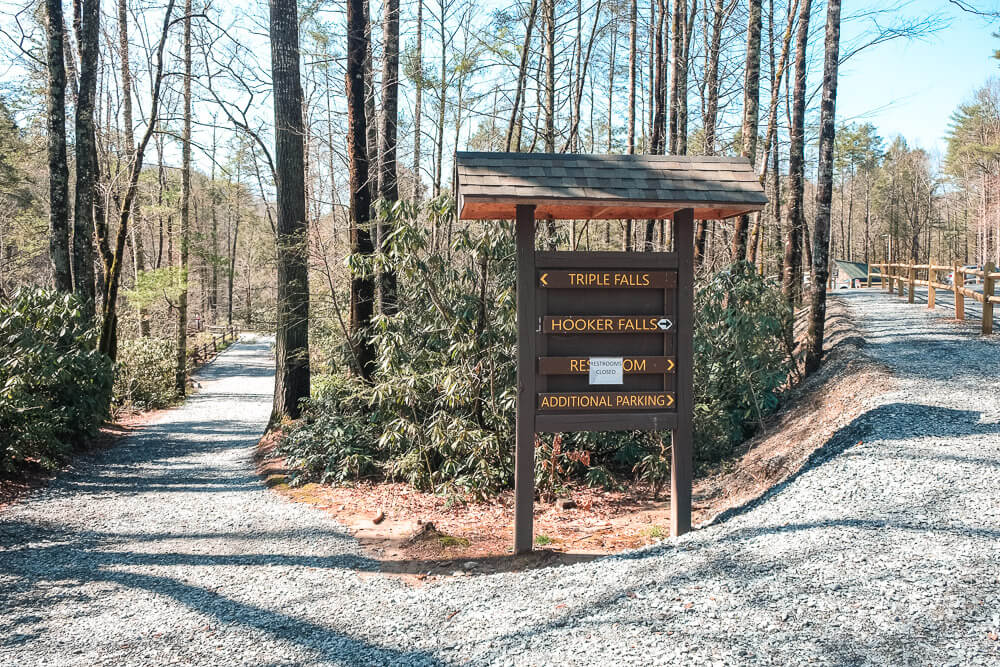 hooker falls access area