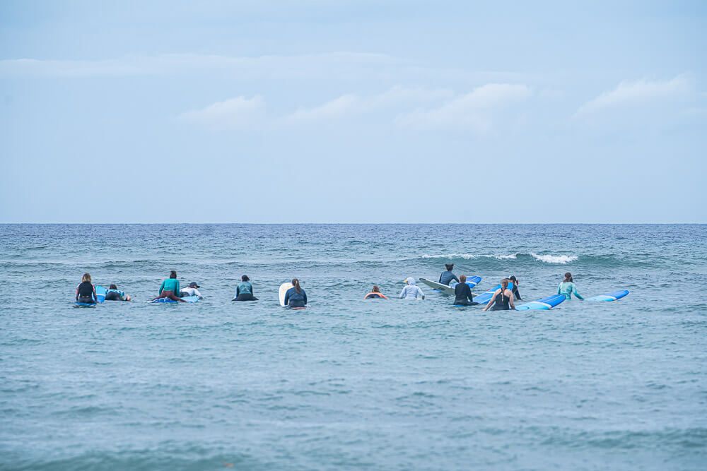 maui surfer girls