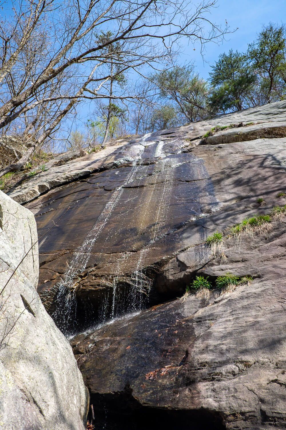 rainbow falls trail