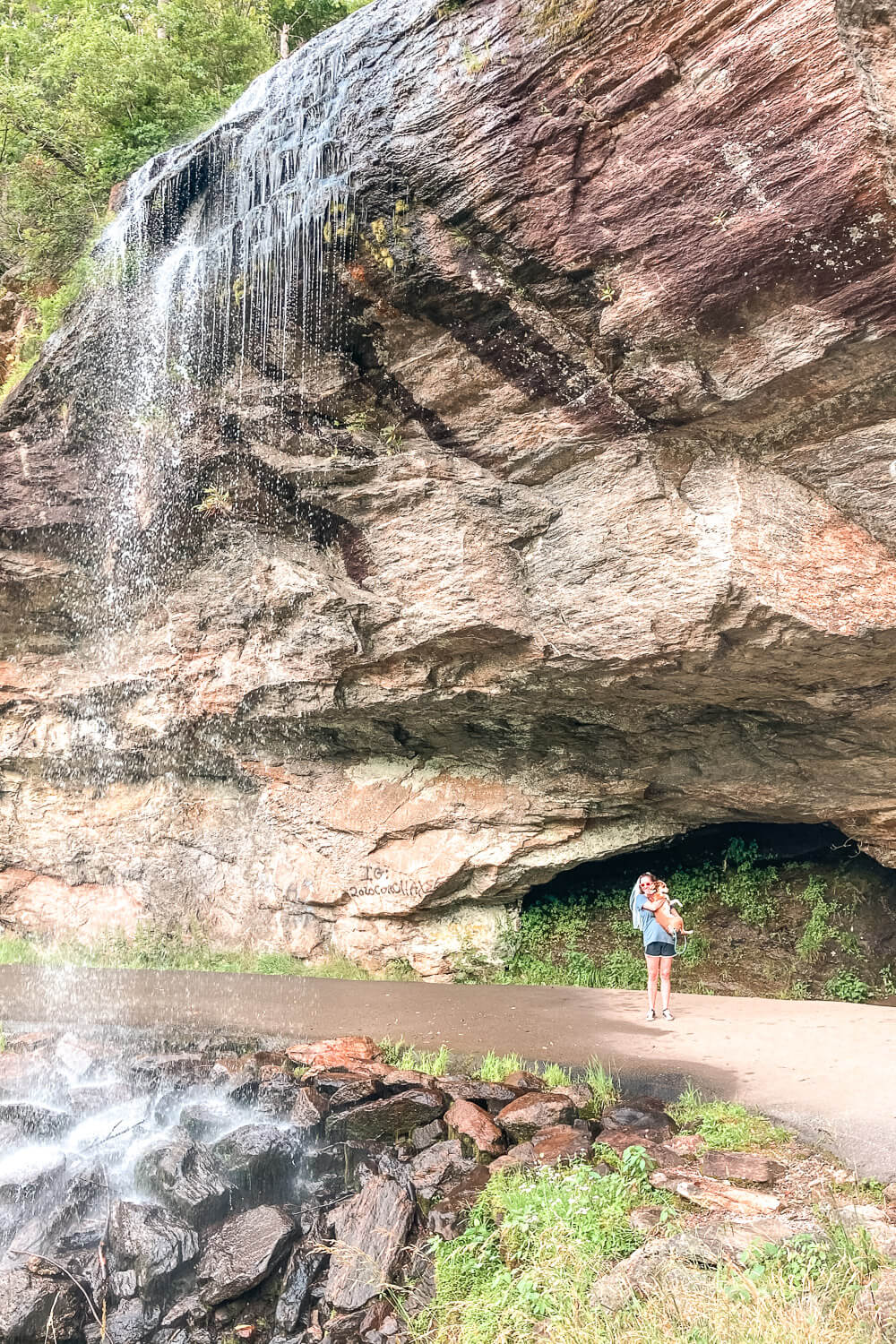 bridal veil falls near highlands nc