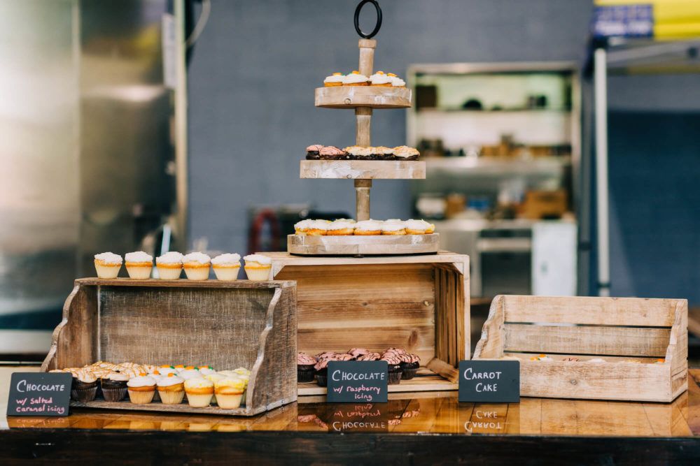 wedding diy dessert table