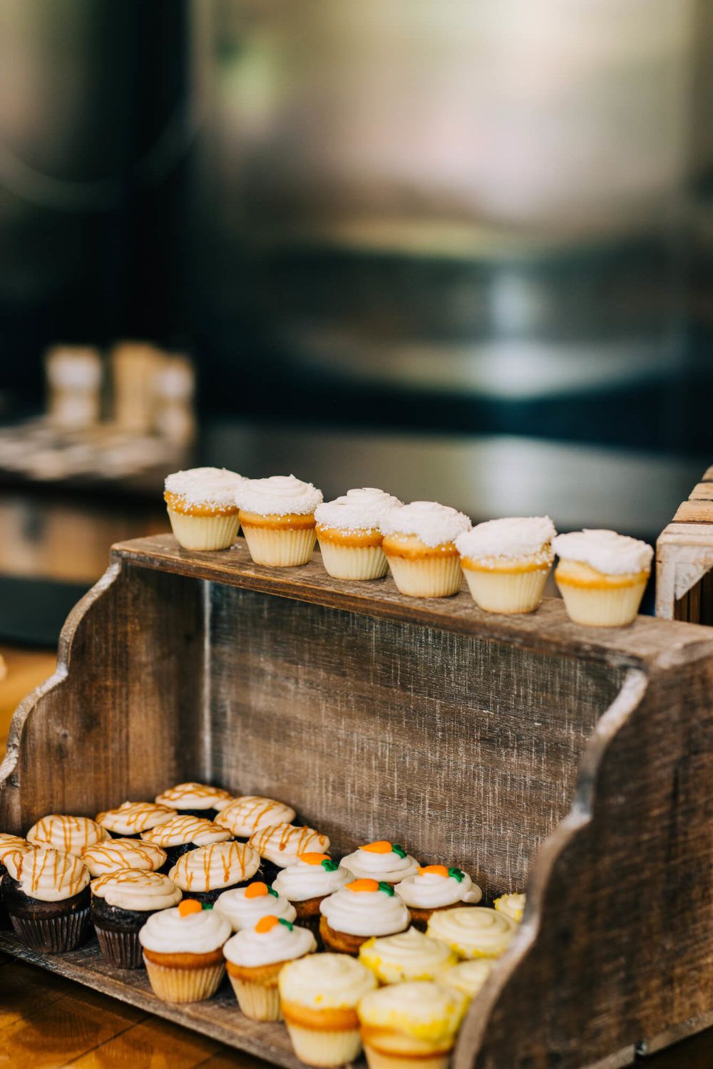 wedding diy dessert table